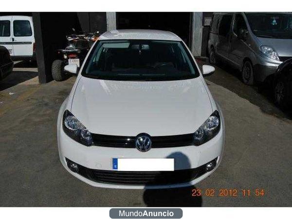 Volkswagen Golf 2.0TDI CR Advance-llanta -18