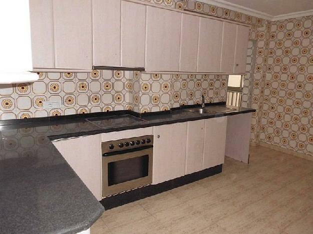 Piso en Aspe