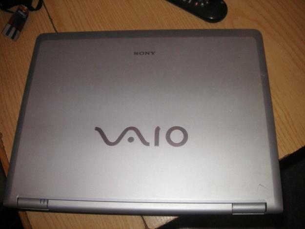 SE VENDE SONY VAIO