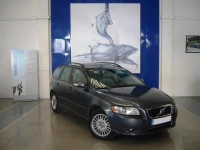 Volvo V50 2.0D MOMENTUM