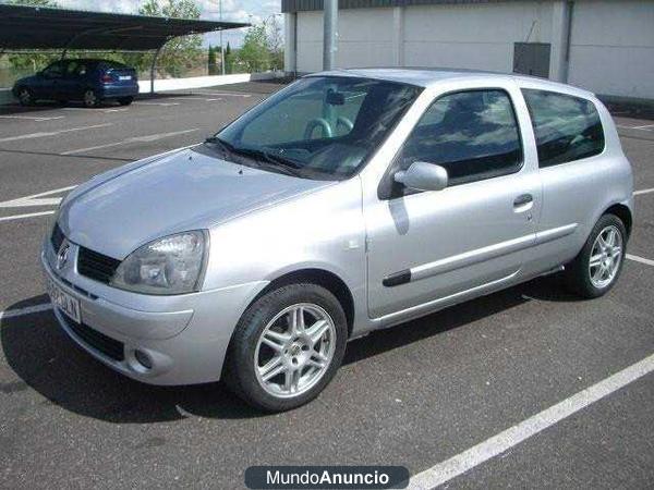 Renault Clio 1.5dCi Community