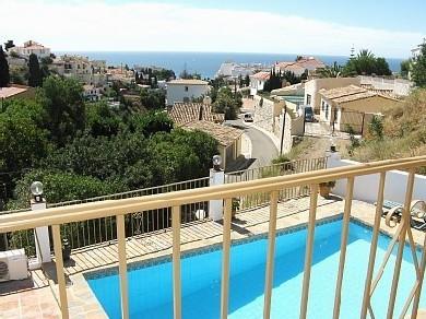 Chalet con 4 dormitorios se vende en Fuengirola, Costa del Sol