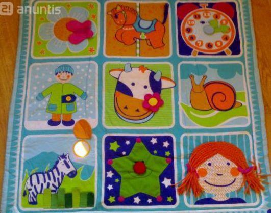 Manta de juegos infantil