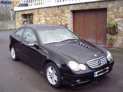 MERCEDES CLASE C 220 CDI SPOT COUPE - Asturias