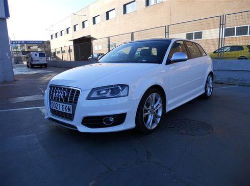 Audi S3 Sportback 2.0 TFSI QUATTRO