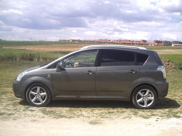 TOYOTA Corolla Verso 2.2 D4D 177cv Sport