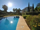 Apartamento con 3 dormitorios se vende en Benahavis, Costa del Sol - mejor precio | unprecio.es