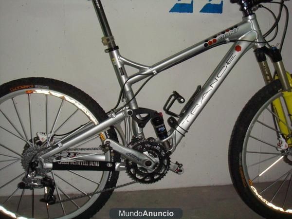 Vendo Cuadro Giant Trance 3 y de regalo otro cuadro y frenos de disco