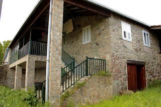 3b  , 2ba   in Ferreira De Panton,  Galicia   - 86000  EUR