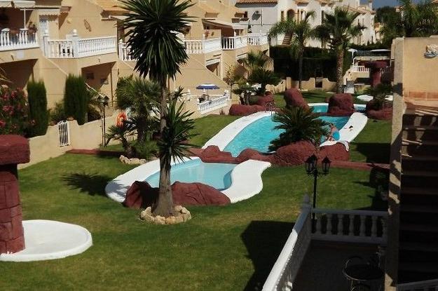 Casa en venta en Villamartin, Alicante (Costa Blanca)