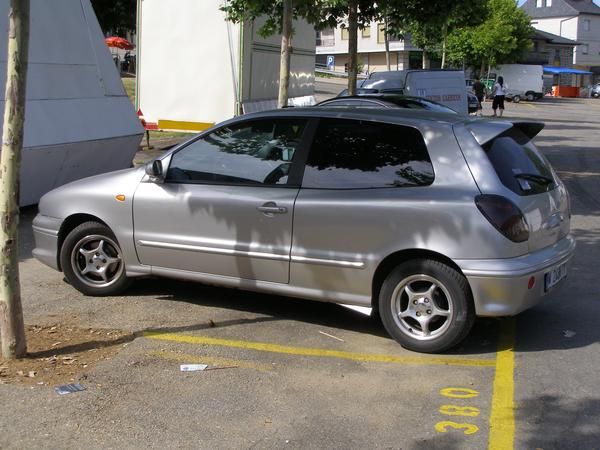 FIAT BRAVO AÑO 2000