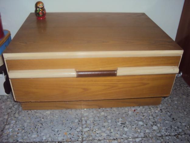 Mesita de luz y mueble OFERTA