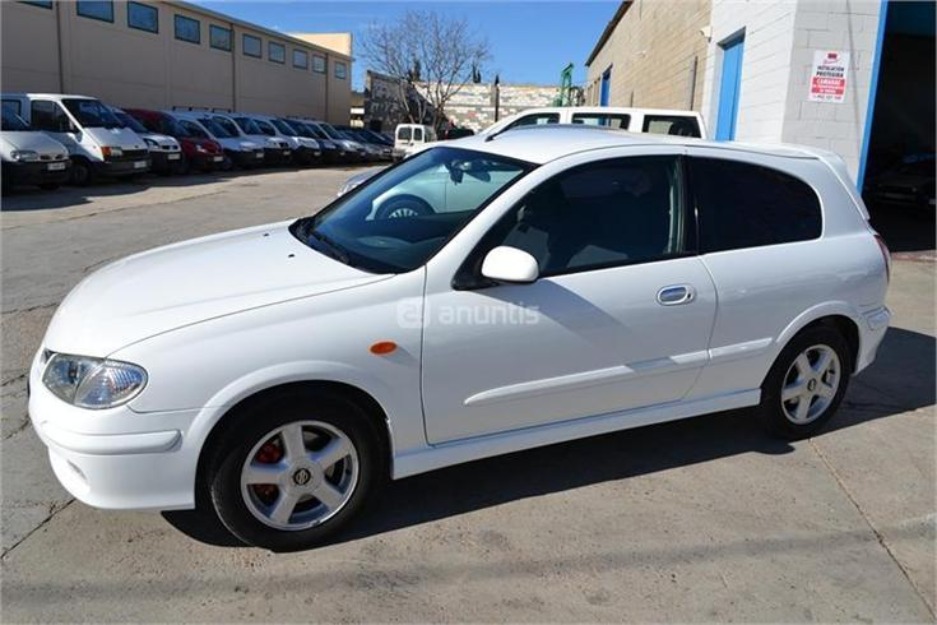 Nissan almera 1.8 tekna 3p