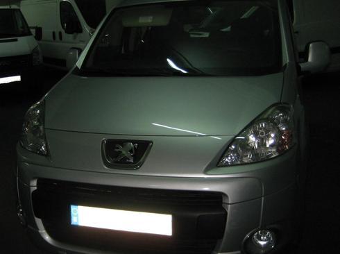 Peugeot Partner premium HDI 90cv modelo nuevo
