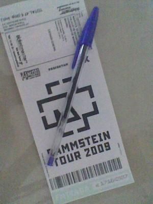 Vendo boli y regalo entrada Rammstein Madrid