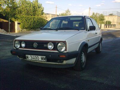 VOLKSWAGEN GOLF 1.8 GT - MADRID