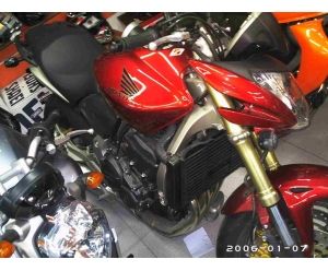 HONDA CB 600 F HORNET