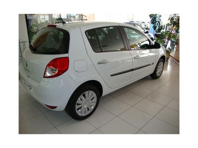 RENAULT CLIO EXPRESSION 1.2 75 5P. ECO2 E5