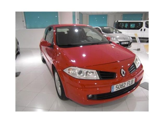 RENAULT Espace 2.0dCi Emotion
