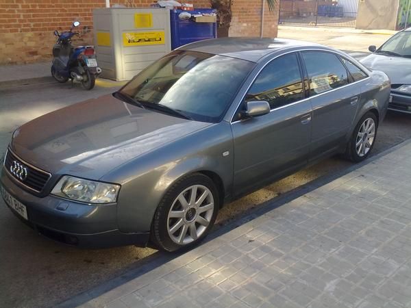 SE VENDE A6 2.4 V6 TRIPTRONIC AUTOMATICO