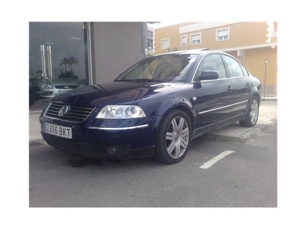 VOLKSWAGEN PASSAT  1.9TDI BLUEMOTION