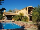 Chalet con 6 dormitorios se vende en Marbella, Costa del Sol - mejor precio | unprecio.es