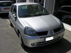 Venta de coche Renault CLIO 1.2 16 V 5 Puertas '06 en Viladecans - mejor precio | unprecio.es