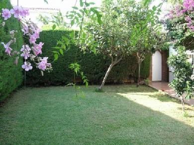 Chalet con 4 dormitorios se vende en Fuengirola, Costa del Sol