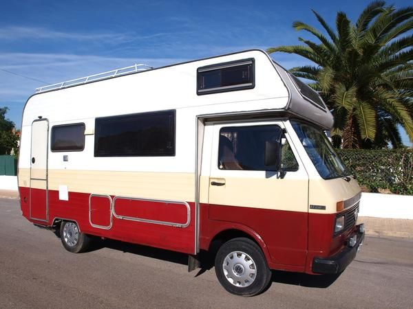 Autocaravana Volkswagen Karmann Capuchina 6 plazas viajar JPS