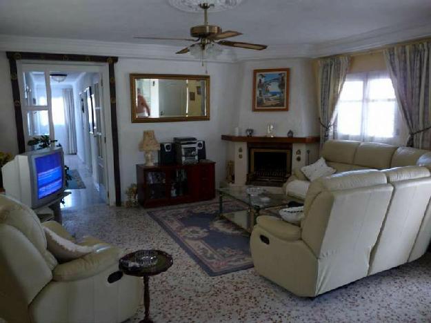 Chalet en venta en Hondón de las Nieves, Alicante (Costa Blanca)