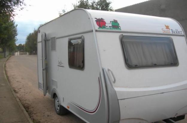 CARAVANA SUNROLLER 42CP