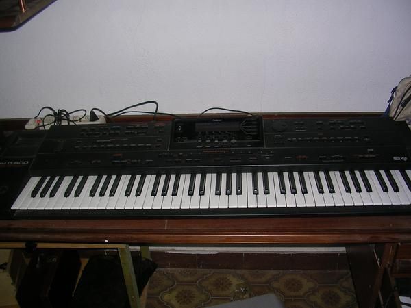 vendo TECLADO ROLAND G-800 Arranger workstation.