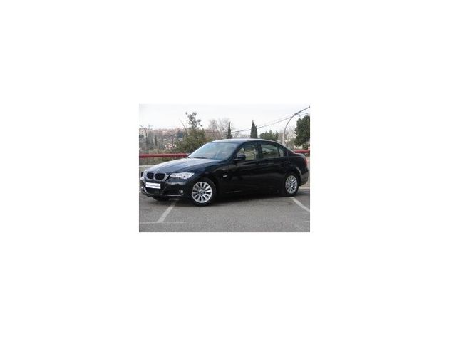 BMW SERIE 3 318D BERLINA