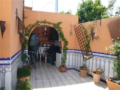House for Sale in Alicante, Comunidad Valenciana, Ref# 3000250