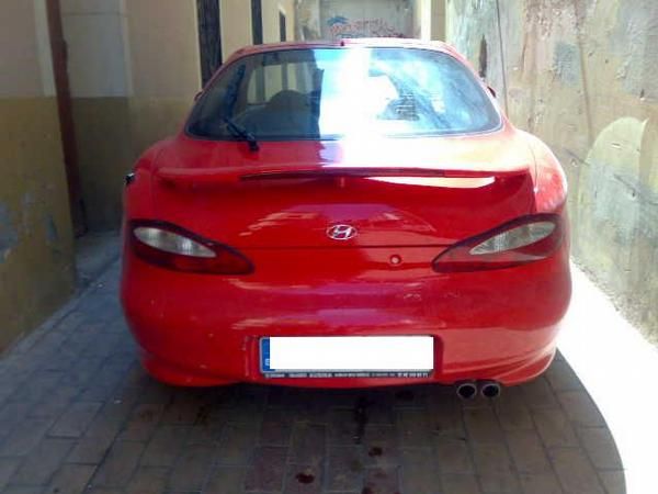 hyundai cupe 1600 16v del 2000 por 2200