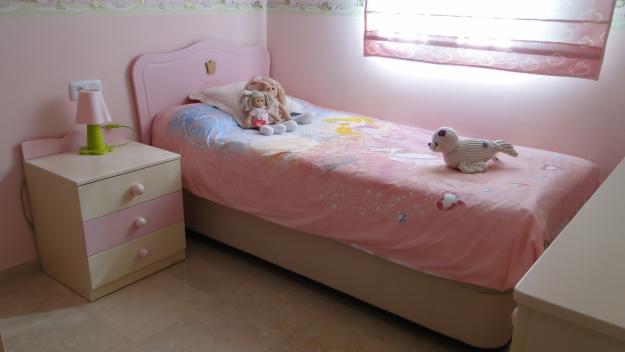 Se vende dormitorio infantil niña Petit Prince