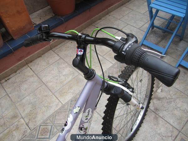 Bicicleta MTB para niña Btwin