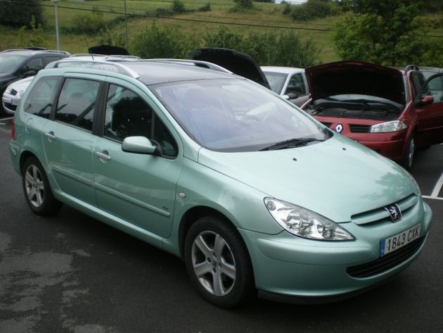 VOLKSWAGEN GOLF 2.0 TDI