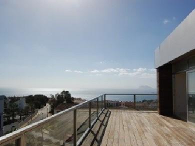 Apartamento con 4 dormitorios se vende en Manilva, Costa del Sol