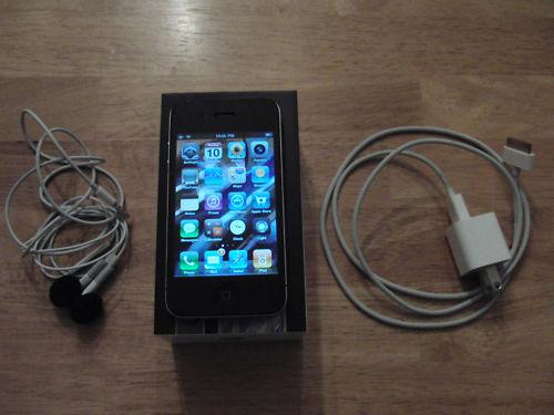 APPLE IPHONE 4, COLOR NEGRO. 32 GB