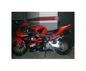 HONDA CBR 900 RR