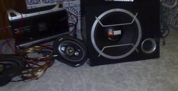 VENDO EQUIPO DE MUSICA