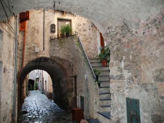 Apartamento : 2/4 personas - zuccarello  italia