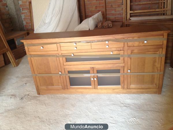 Vendo muebles en madera con 3 meses de uso