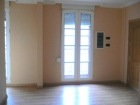 Apartamento sin muebles y con terraza - mejor precio | unprecio.es