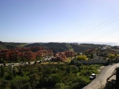 Chalet con 4 dormitorios se vende en Marbella, Costa del Sol