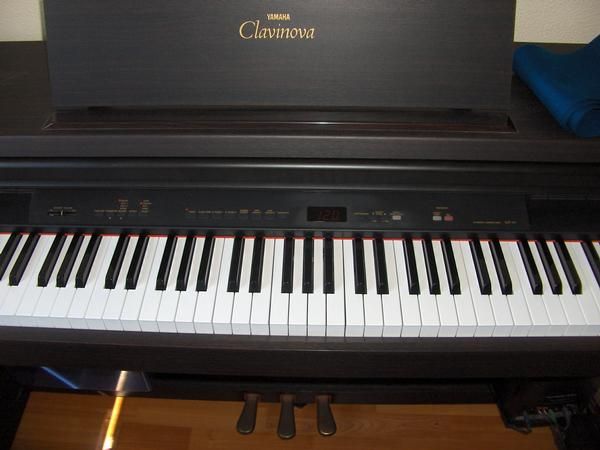 vendo clavinova