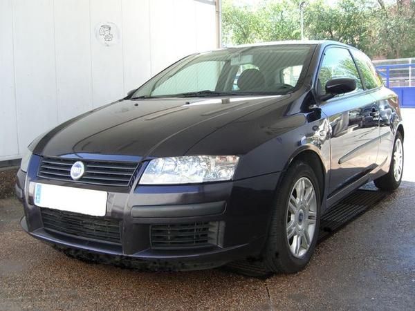 FIAT STILO 1.9 JTD DYNAMIC 115cv 3p. 2002. 96 Mil km