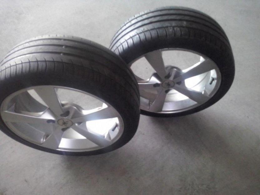 LLantas EKKEN 17 en muy buen estado