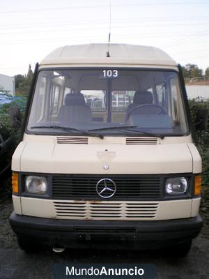 MERCEDES-BENZ - 208